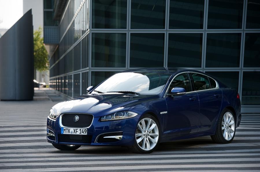  Jaguar XF 2011 года  (фото 54 из 79)